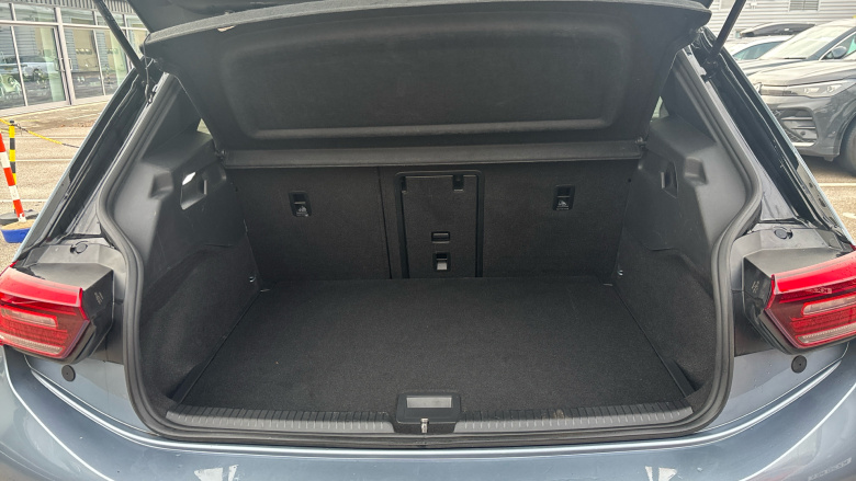 Volkswagen ID.3 107KW Family Pro 58kWh 5dr Auto Electric Hatchback